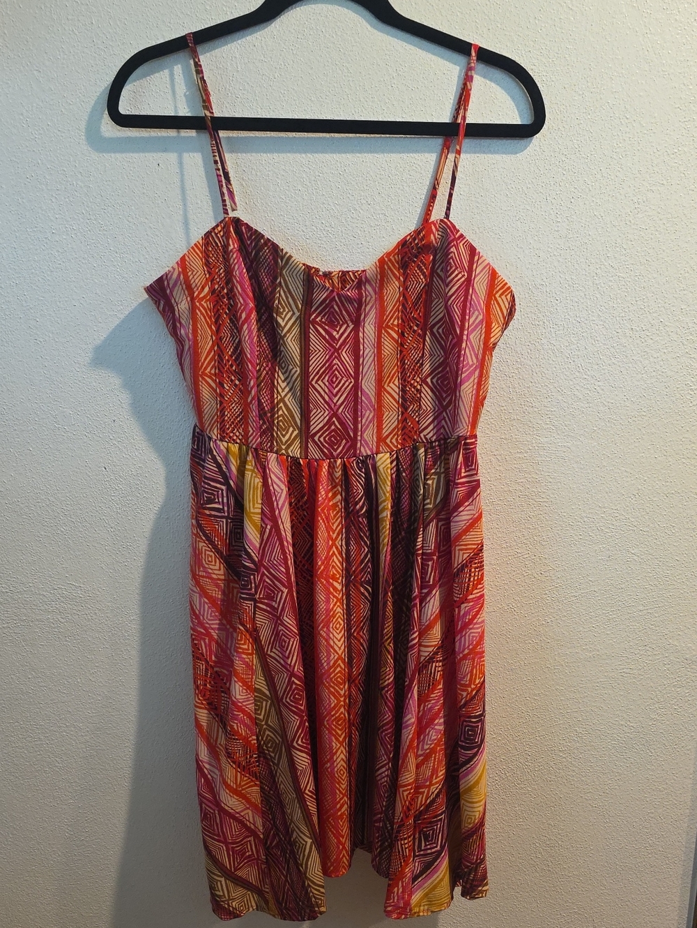 NWT Daytrip Geometric Print Dress With Adjustable Spaghetti Straps - Picture 2 of 10